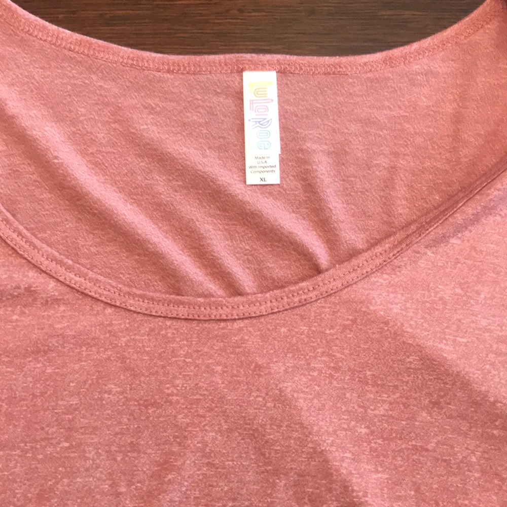 Lularoe long sleeved Lynnae